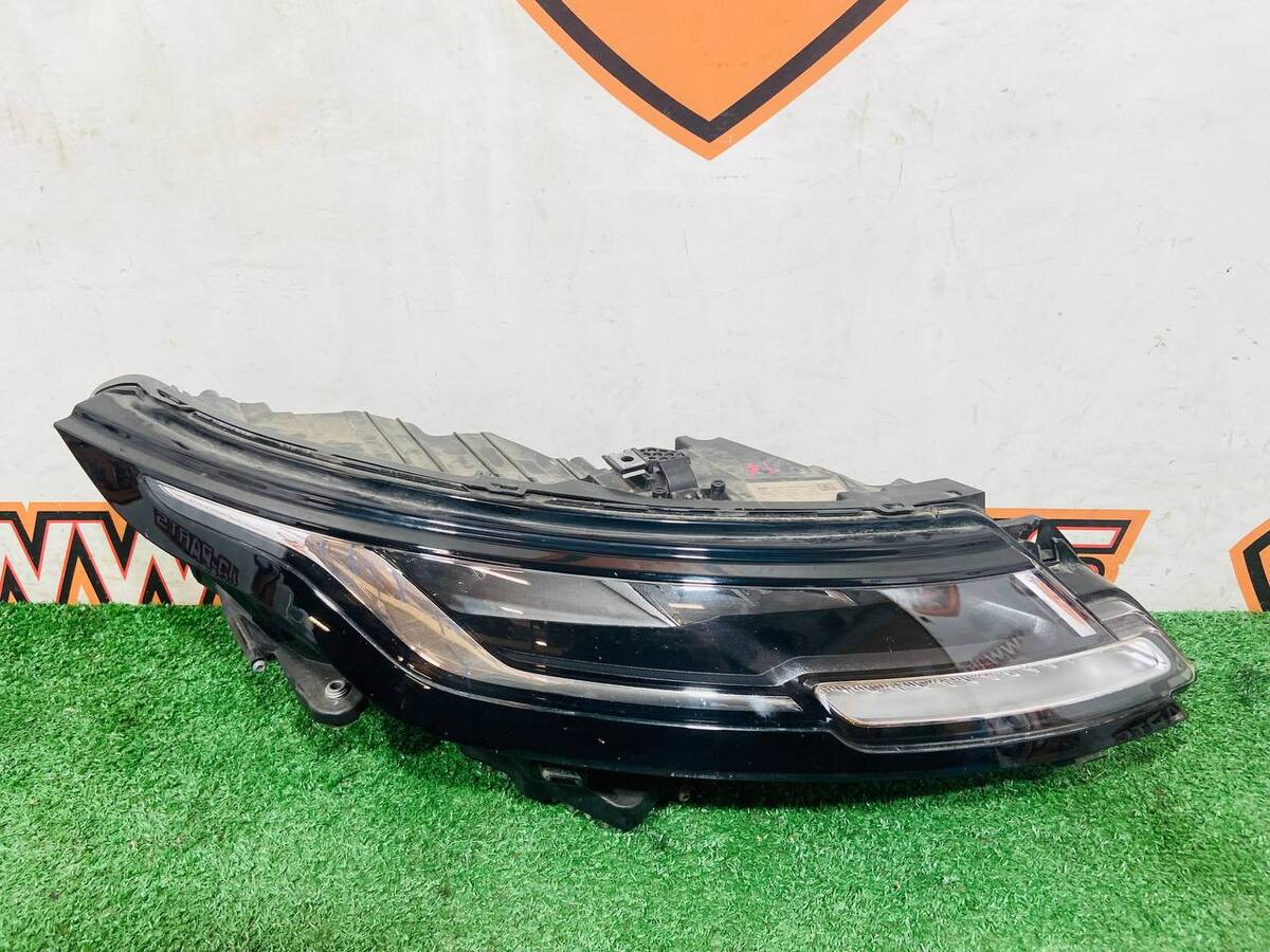 LR154875 Reflektor LED prawy Range Rover Evoque Nowy L551 (2019-) Używany